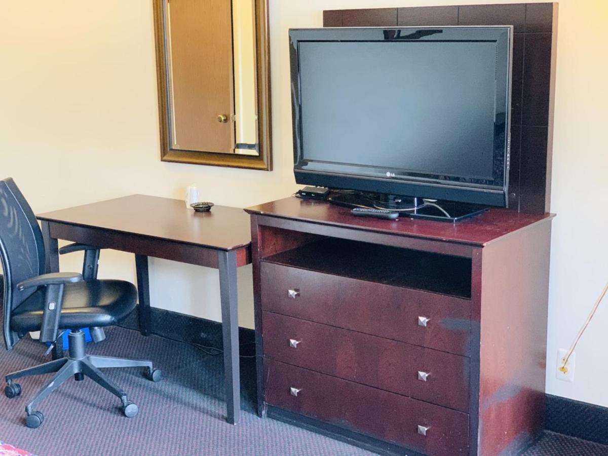 Express Inn Lakehurst Zewnętrze zdjęcie